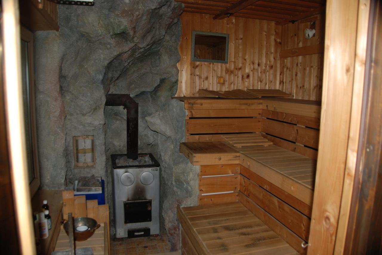 Naturpark-.Weinbergferienhaus คิทเซค อิม เซาซาล ภายนอก รูปภาพ