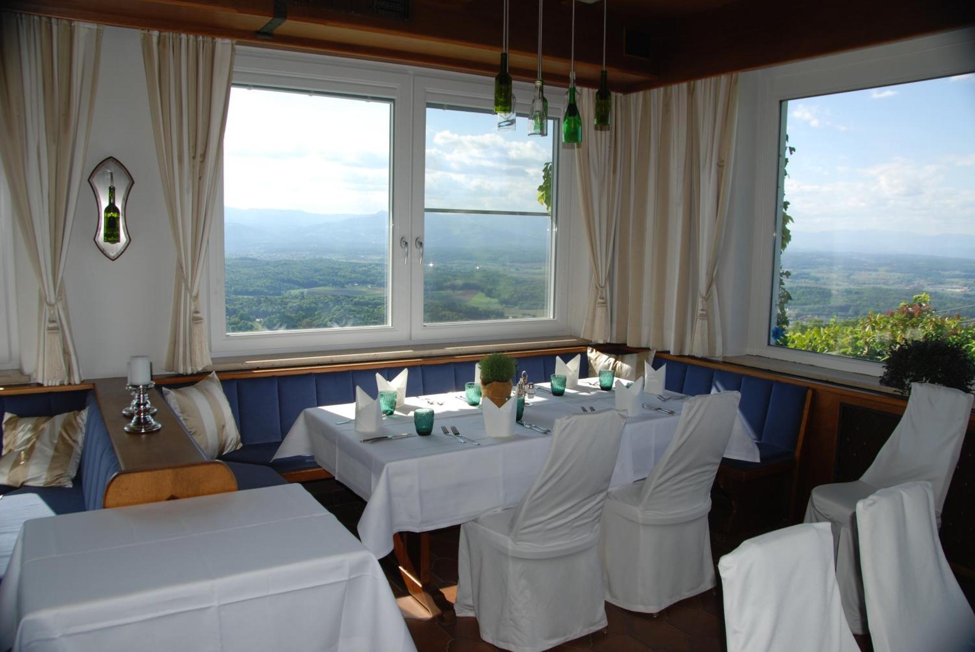 Naturpark-.Weinbergferienhaus คิทเซค อิม เซาซาล ภายนอก รูปภาพ