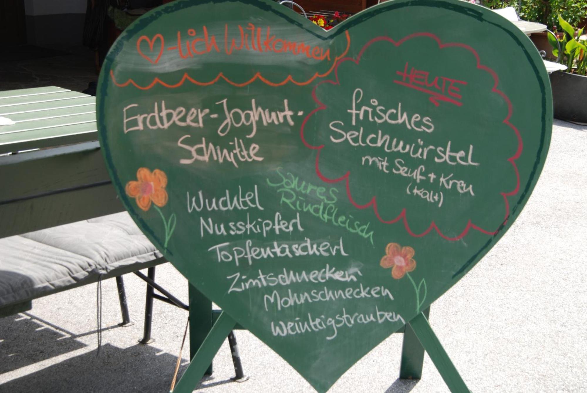 Naturpark-.Weinbergferienhaus คิทเซค อิม เซาซาล ภายนอก รูปภาพ