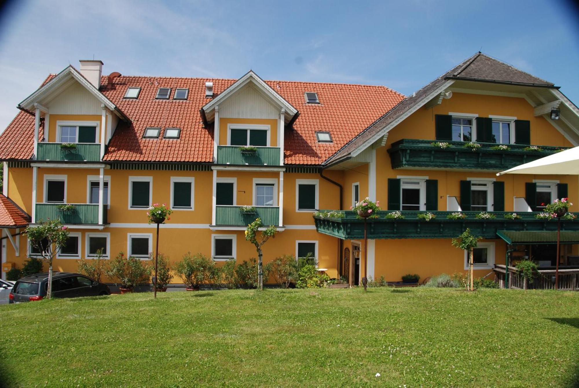 Naturpark-.Weinbergferienhaus คิทเซค อิม เซาซาล ภายนอก รูปภาพ